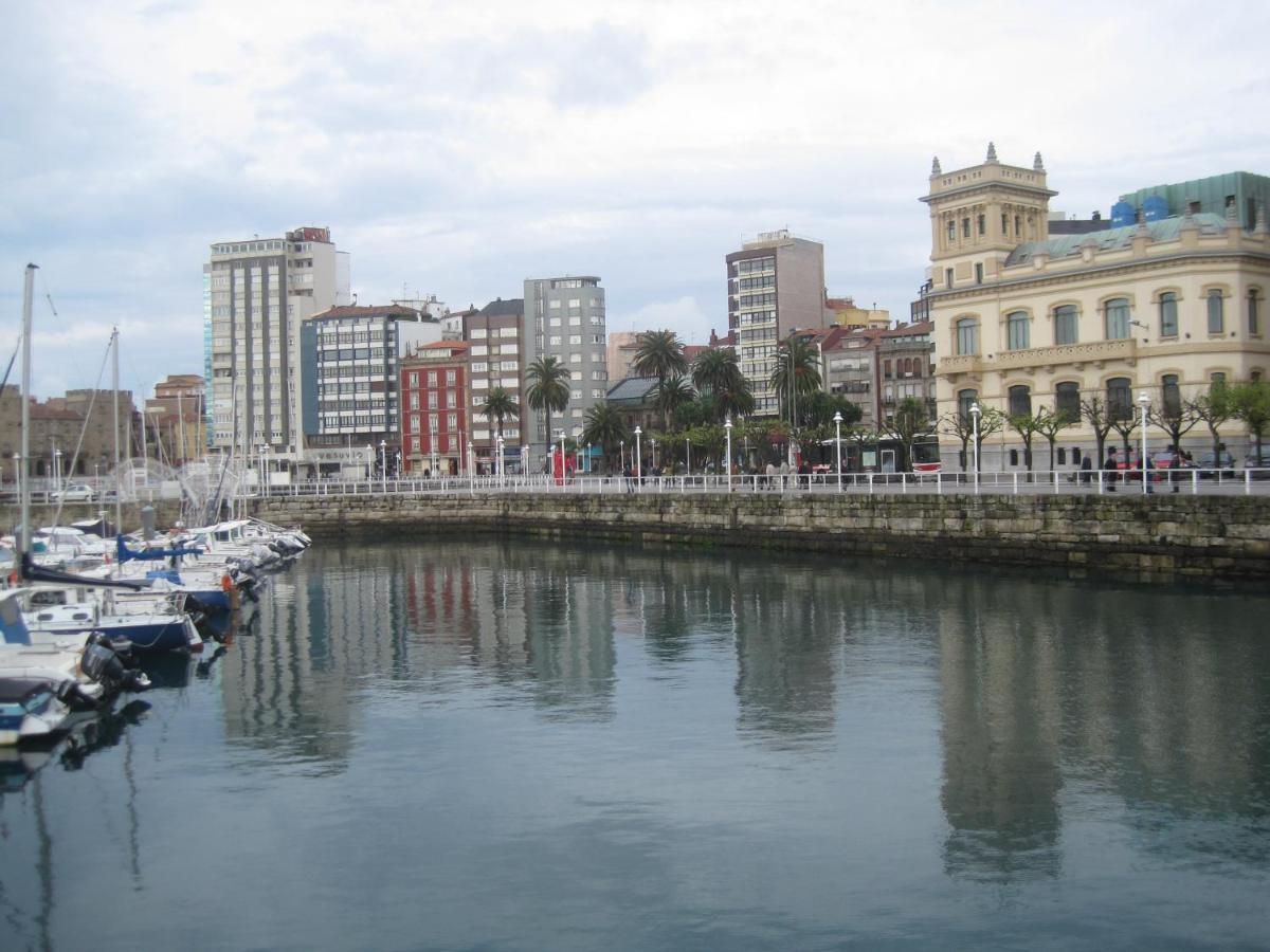 Puerto Deportivo Centro - Wifi Gijón Exterior foto